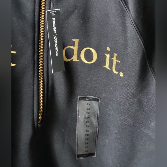 Nike Jogging suit (Pants Included) - Picture 6 of 6